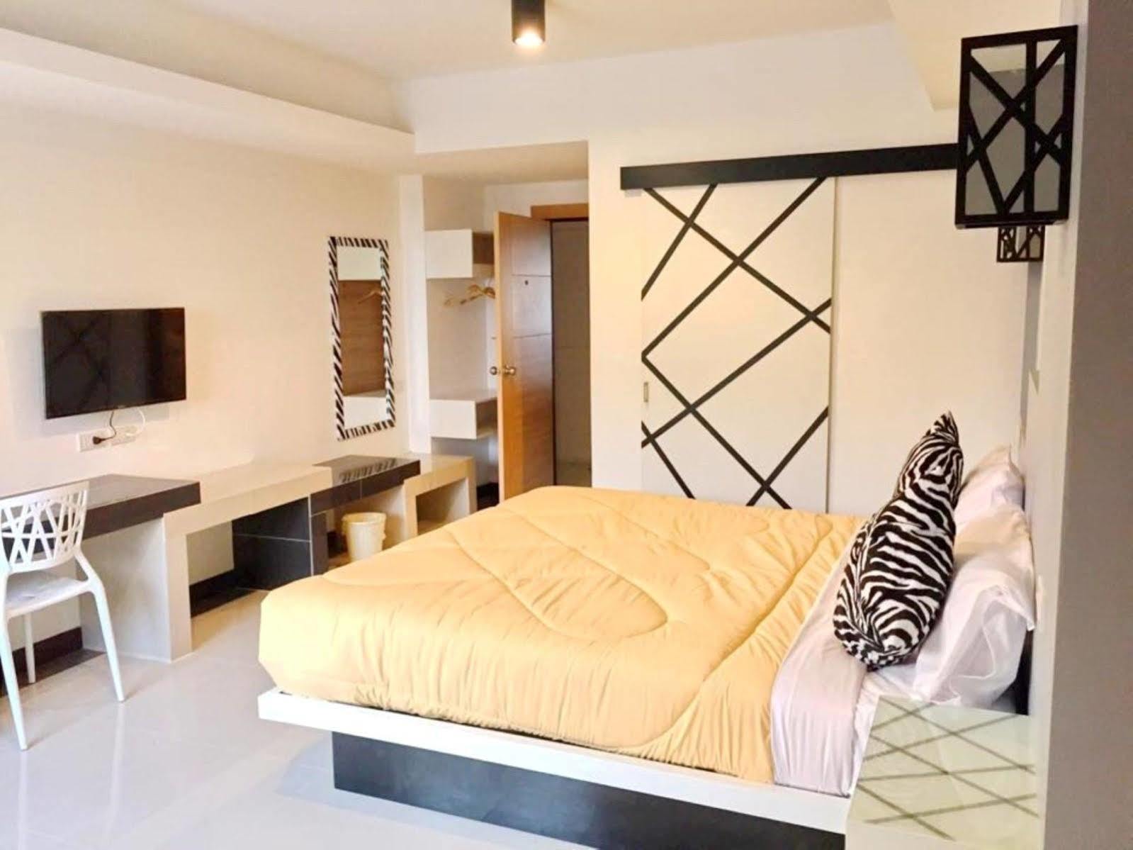 Win Hotel Phayao Exterior photo